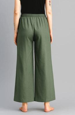 The Olive Solid Wide Leg