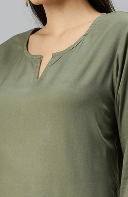 The Hunter Green Women Top