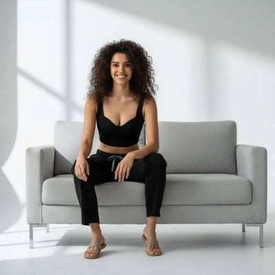 The Solid in Black Tapered Straight Fit Pant