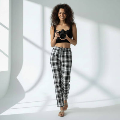 The Plaid Cotton Twil Tapered Straight Fit Pant