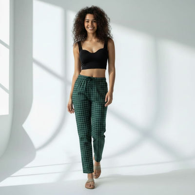 The Grid Checks Green Tapered Straight Fit Pant