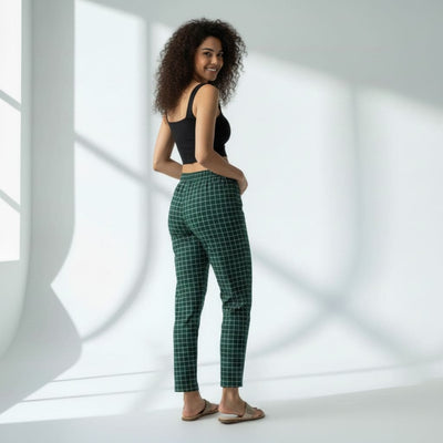 The Grid Checks Green Tapered Straight Fit Pant