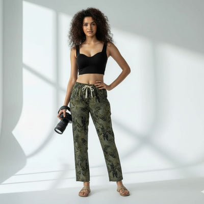 The Leafy in Green Tapered Straight Fit Pant