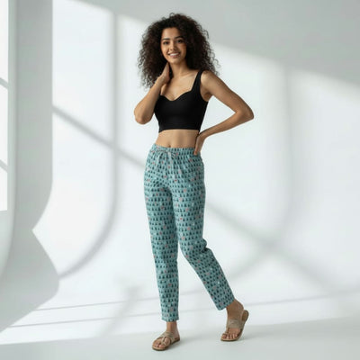 The Christmas Tree Motifs Cotton Tapered Straight Fit Pant