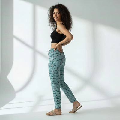 The Christmas Tree Motifs Cotton Tapered Straight Fit Pant