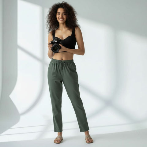 The Solid Green Tapered Straight Fit Pant