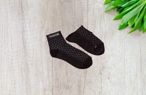 Solids Ankle Socks - White Black Line